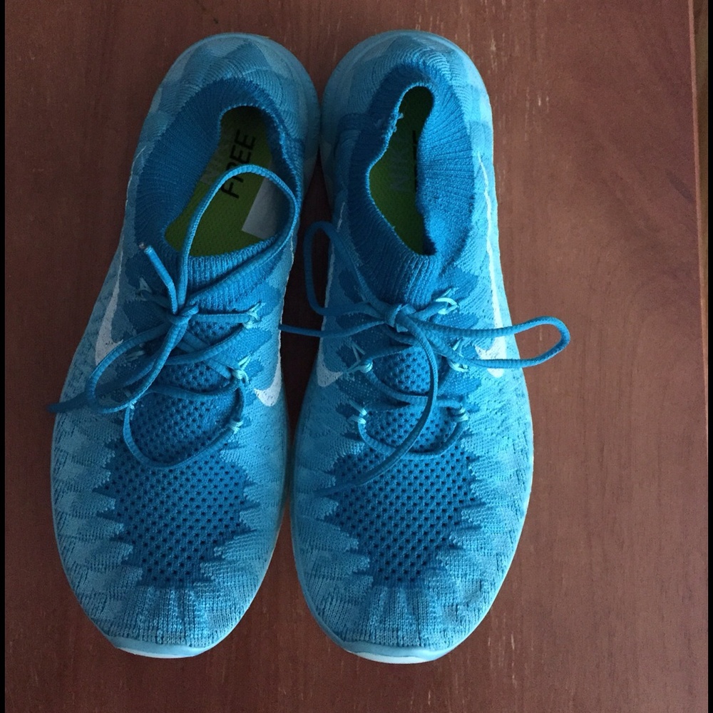 Women's Nike free 3.0 fly knit